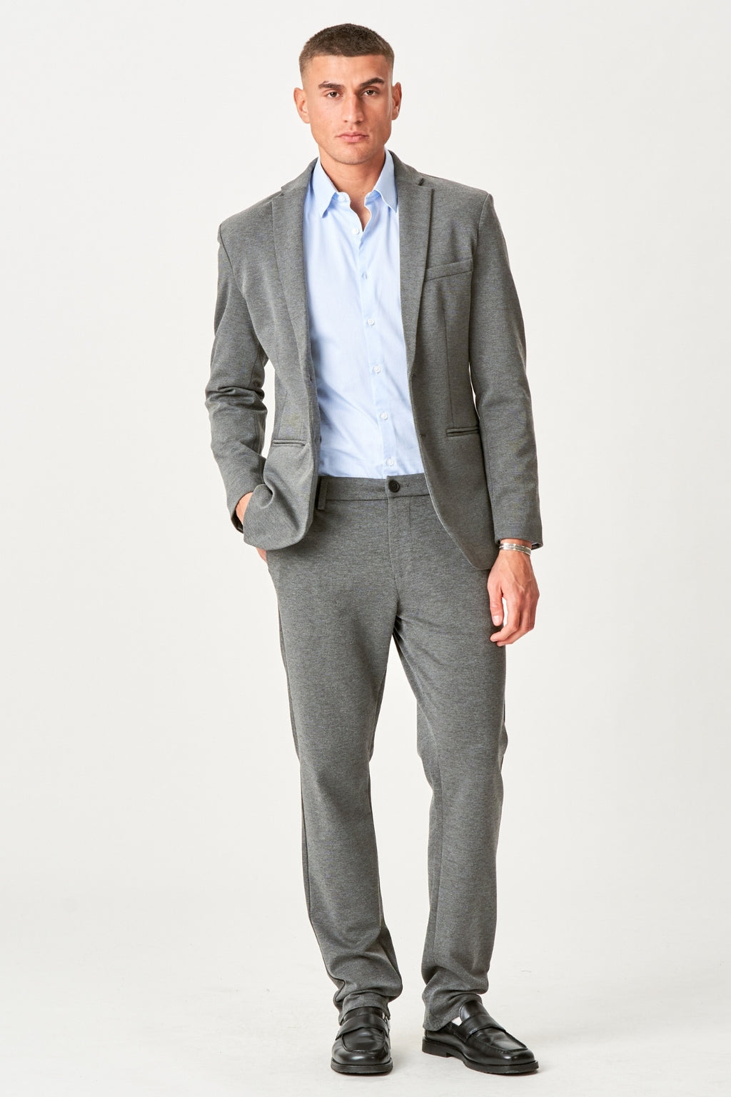 The Original Performance Anzug Regular Passform – (Dunkelgrau)