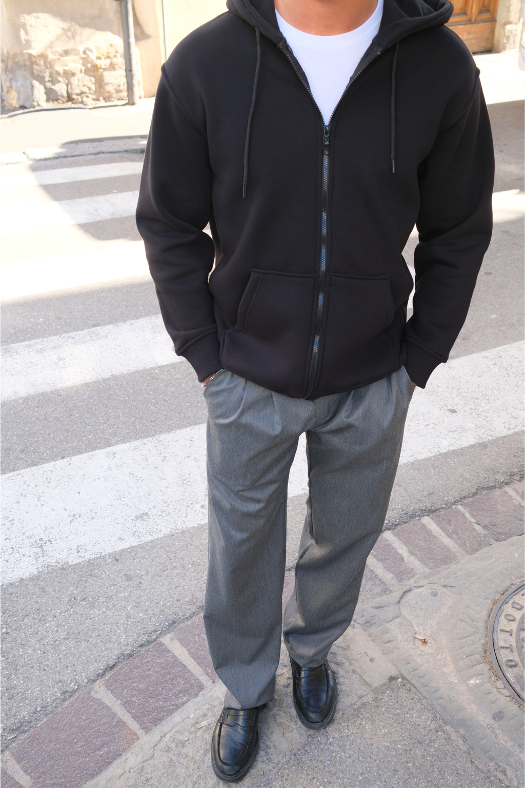 Entspannter Zip Hoodie - Schwarz