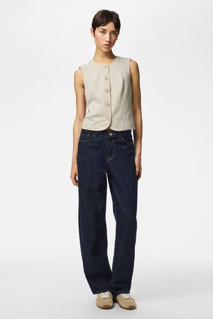 Kamil Taillierte Weste – Overland Trek