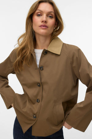 Chelseafia kurze Jacke – Cub