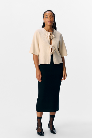 Julla Parvi 2/4 Strick -Strickjacke - Sandschale