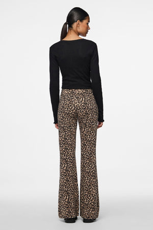 Marie O -Neck Poin Top - Schwarz