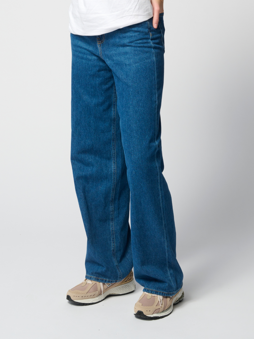 The Original Performance Weite Jeans - Mittelblauer Denim