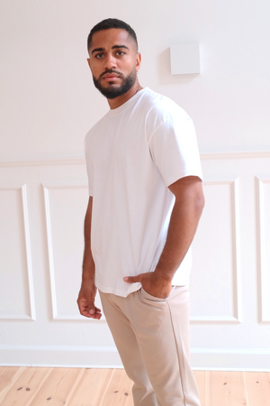 Kastenförmiges T-Shirt – Weiß