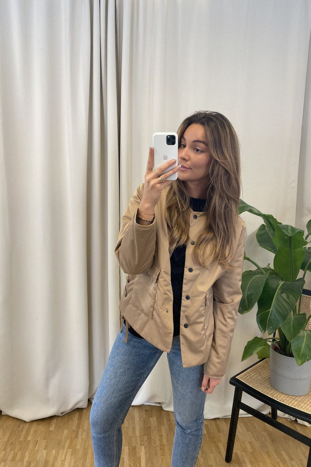 UVP -kurze Jacke - Sand