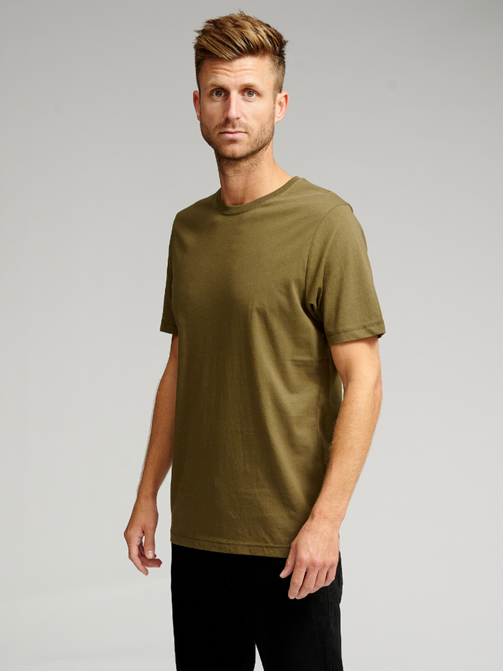 Bio -Basis -T -Shirt - Armee