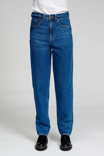 The Original Performance Mom Jeans - Mittelblauer Denim