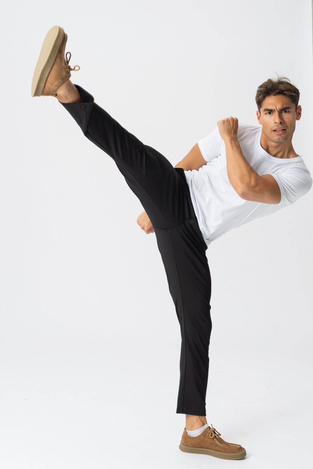 Performance Pants: Die Grundlage von Stil und Funktion