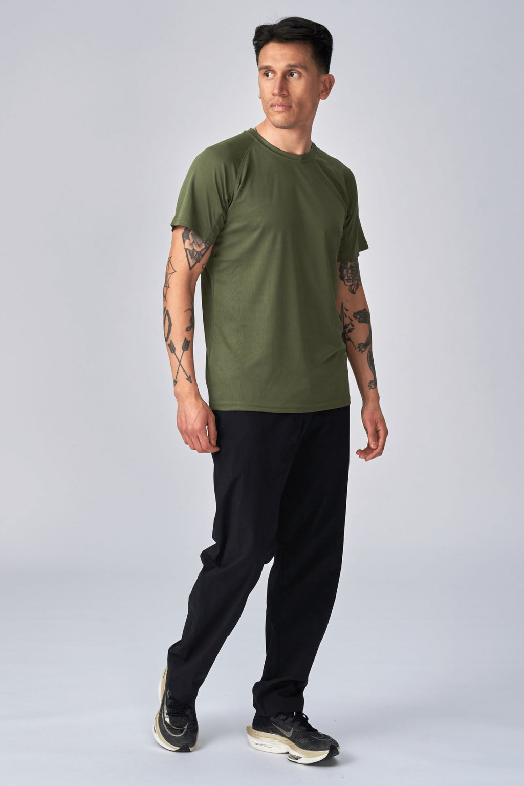 Trainingst -Shirt - Armeegrün