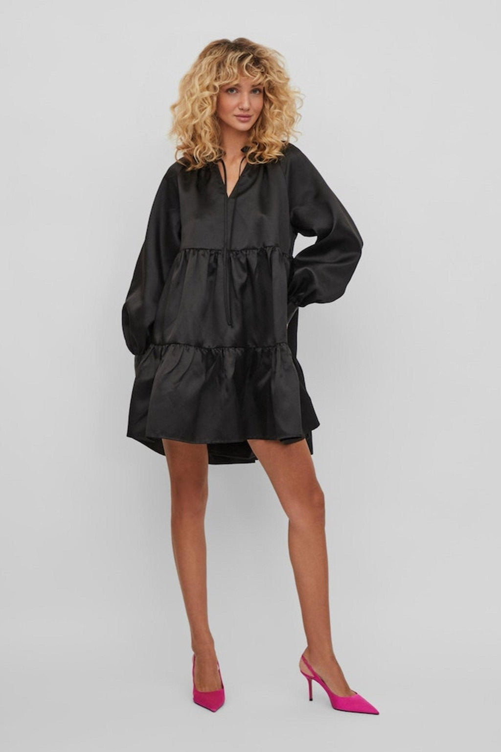 Shina Kort Kjole - sortieren