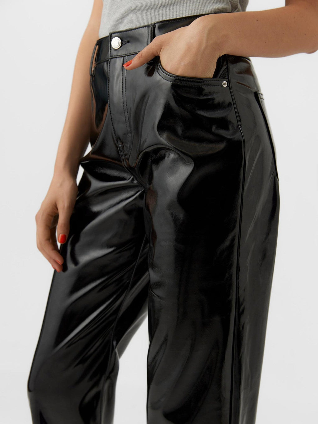 Kithy Lose Glossy Pants - Schwarz