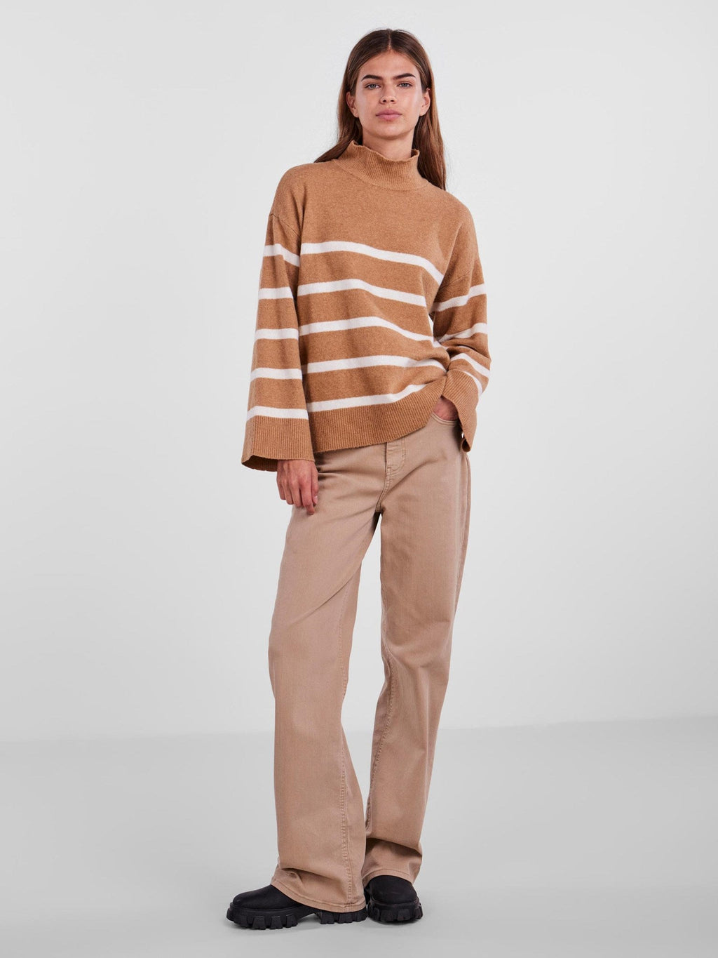 Nuska Oversize Strip - Indian Tan