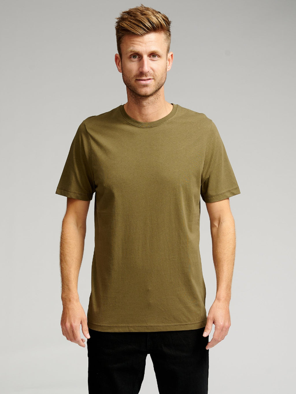 Organic Basic T-shirts – Package Deal 6 pcs. (email)