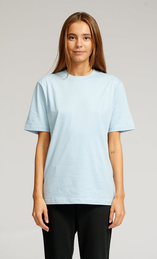 Oversized t-shirt - Light Blue (Women) - TeeShoppen Group™ - T-shirt - TeeShoppen