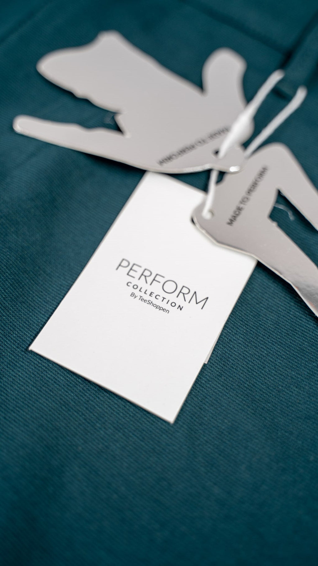 Performance Shorts - Flaschengrün