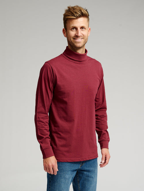 Roll collar sweater - Burgundy Red - TeeShoppen Group™ - T-shirt - TeeShoppen