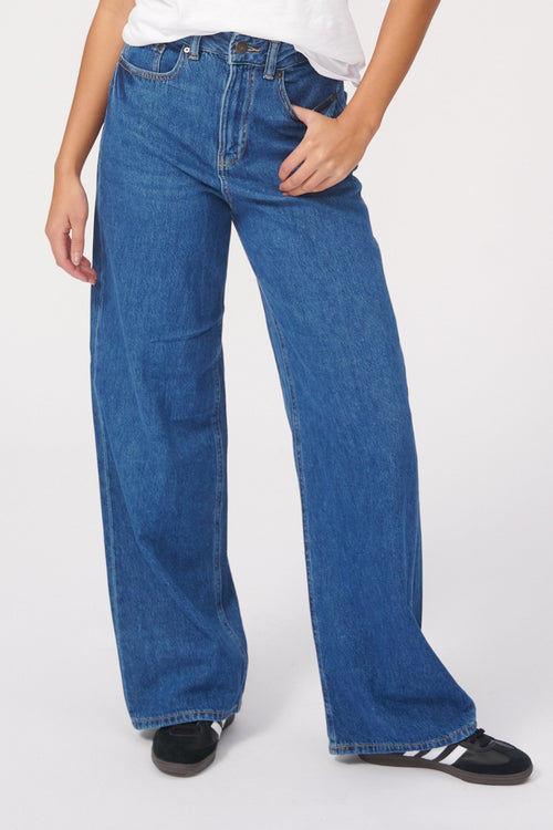 The Original Performance Wide Jeans - Medium Blue Denim - TeeShoppen Group™ - Jeans - TeeShoppen